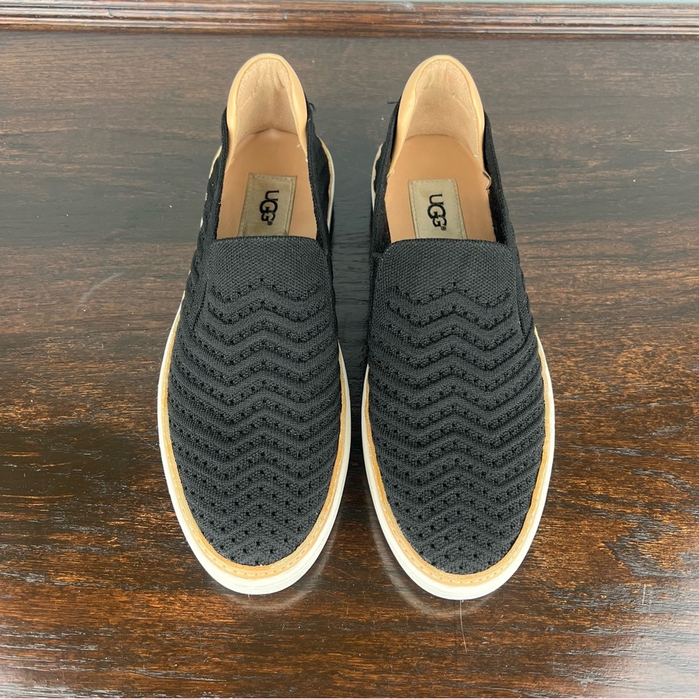 Ugg Loafers Womens Sammy Chevron Slip On Sneakers Size 8.5 Black